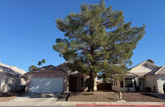 Rancho Alta Mira Single Story Home with 2 Car Garage photos photos Rancho Alta Mira Single Story Home with 2 Car Garage photos photos
