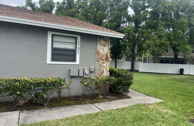 10101 Lake Oak Cir photos photos