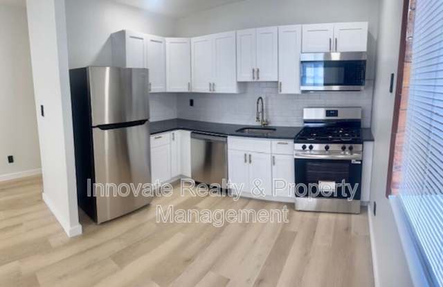 2250 E Clearfield St photos photos