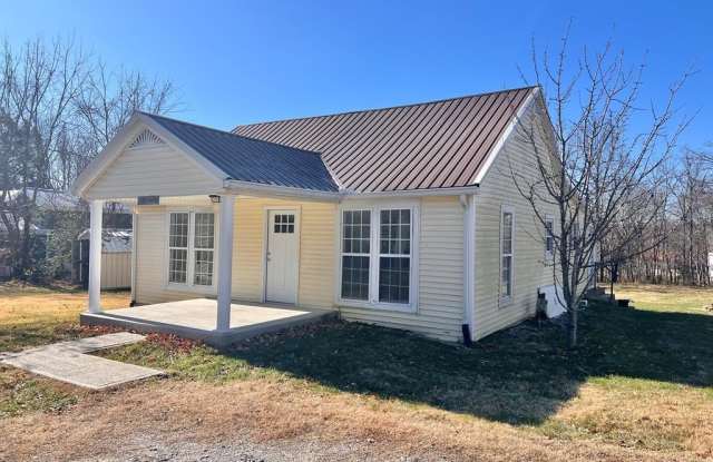 1936 N Dixie Ave photos photos