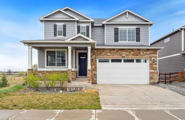 Spacious 4BD Bennet Floorplan with Full Basement – Near I-25  Old Town Fort Collins! photos photos