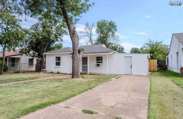 3213 AVENUE S photos photos