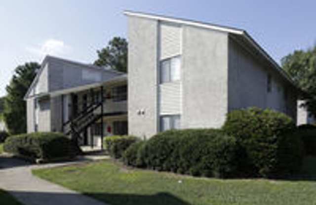 Creekside Place Apartments Gallery 3