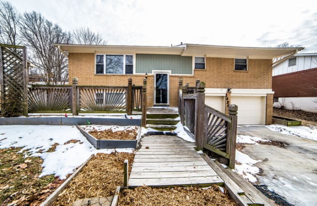 18205 East 27th Street South - 18205 East 27th Street South, Independence, MO 64057