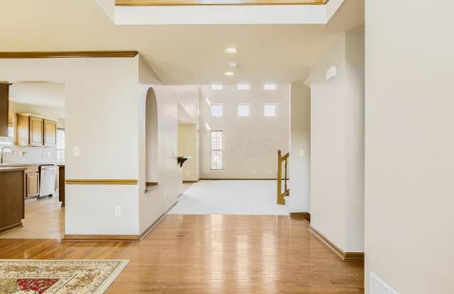 7453 Pharoah Drive Gallery 3