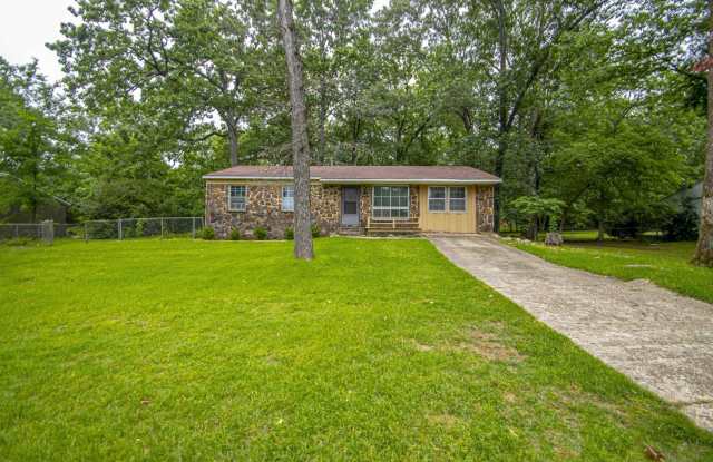 2932 Lakeside Drive Gallery 4