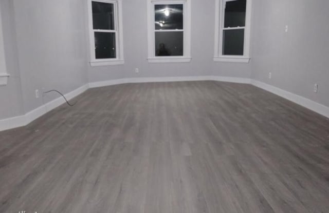 104 Norfolk St - 104 Norfolk St, Worcester, MA 01604