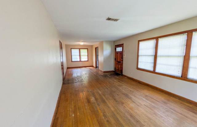 4295 Galveston Gallery 4