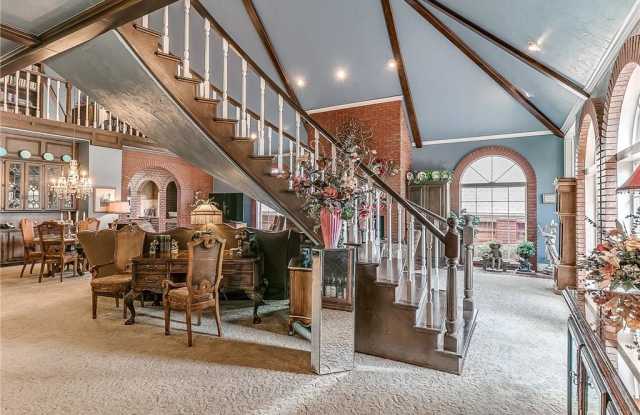3605 Maple Ridge Gallery 3