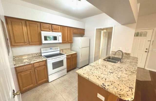 903 EAGLE POND Drive Gallery 4