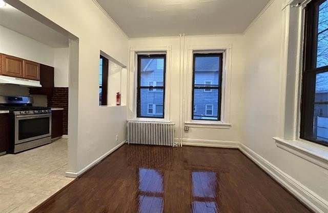 273 AVENUE C Gallery 3