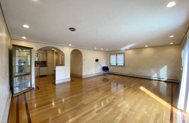 99 St Marys St unit: 99 photos photos