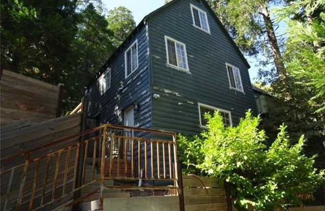 28993 Cedar - 28993 Cedar Terrace, Lake Arrowhead, CA 92321