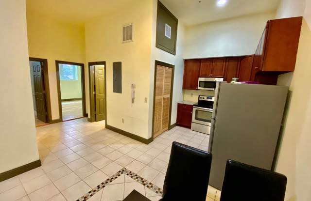 439 N 13th St - 439 North 13th Street, Philadelphia, PA 19123