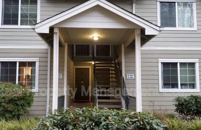 755 5th Ave NW A203 - 755 5th Avenue Northwest, Issaquah, WA 98027