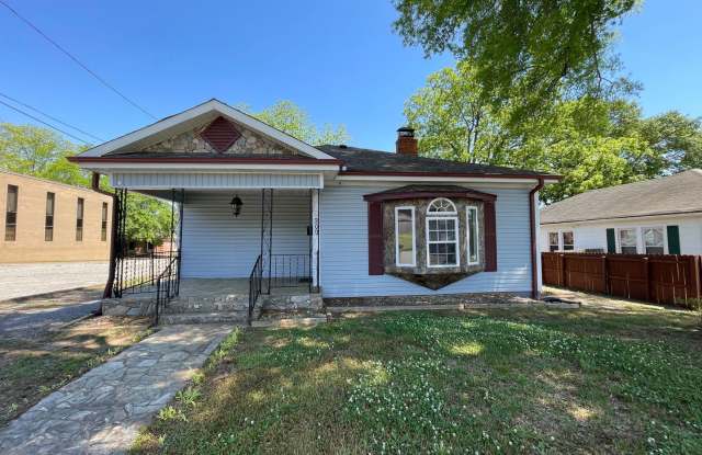 4 bedroom 2 bathroom pet friendly house! photos photos