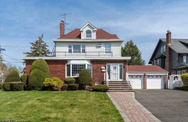 45 Beach St - 45 Beach Street, Bloomfield, NJ 07003