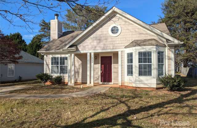 329 Cedarcroft Drive - 329 Cedarcroft Drive, Mooresville, NC 28115