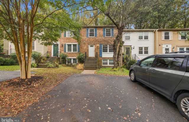 5806 HIGH BLUFF Court Gallery 2