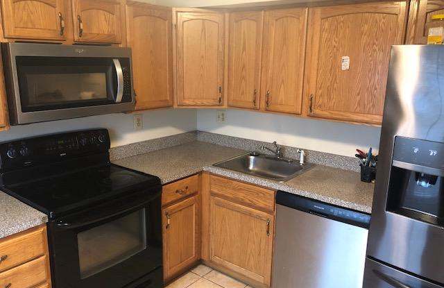 5208 KING ARTHUR CIRCLE Gallery 2