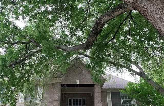 Room in 5 Bedroom Home at Fort Grant Dr photos photos