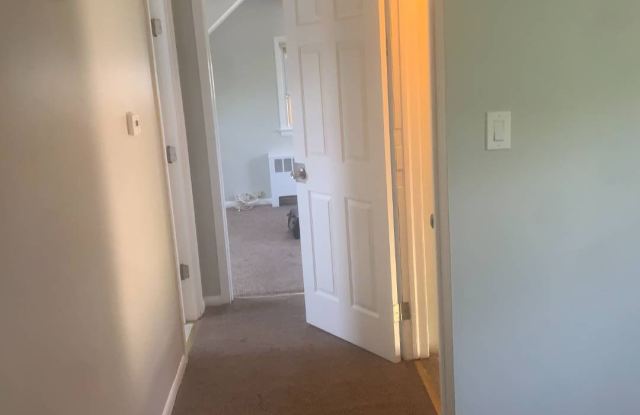 392 Sherbrooke Rd photos photos
