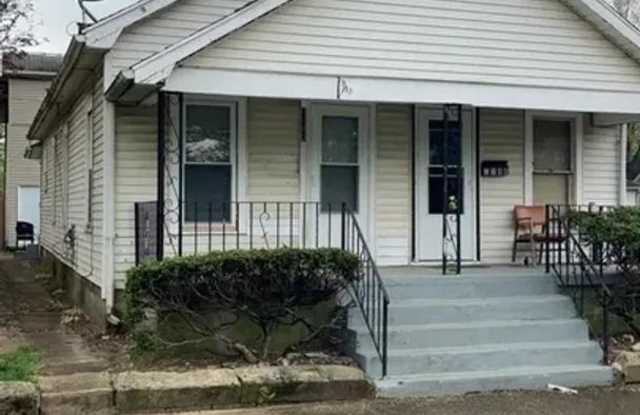 2100-2102 Wayne Ave Gallery 1