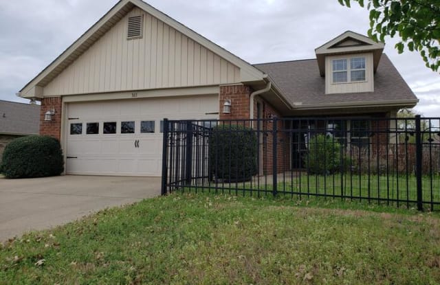 363 Northlake Drive - 363 Northlake Drive, Meridianville, AL 35759