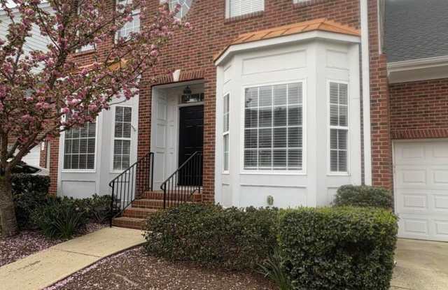 111 Alden Village Ct photos photos