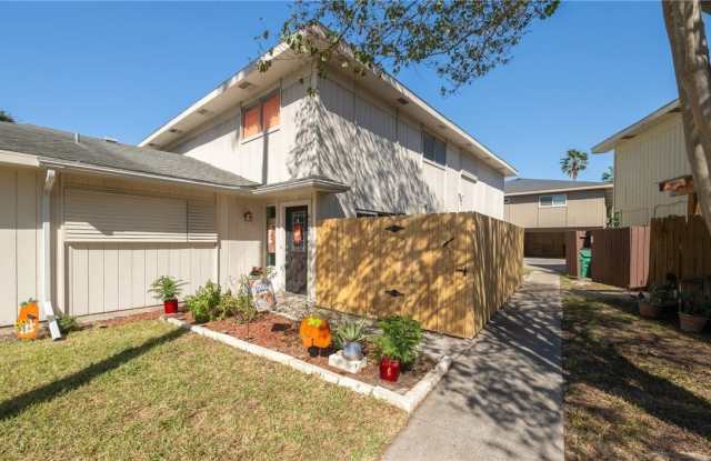 6126 Hidden Cove unit: 3 photos photos