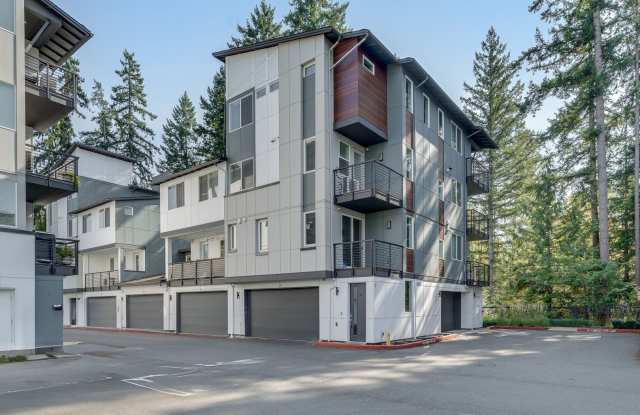 Modern Sammamish Townhome with Style, Space  GREAT Location photos photos