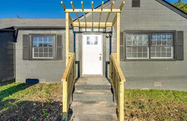 MOVE IN READY! 3/1.5 Home for Rent! Gallery 4