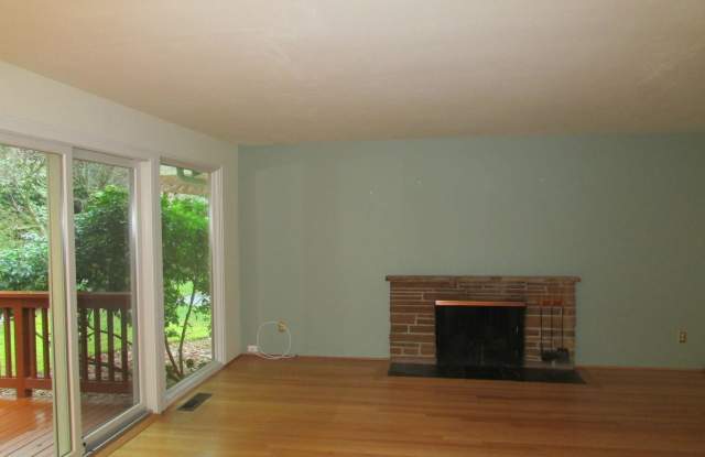 3617 40th Avenue West Gallery 4