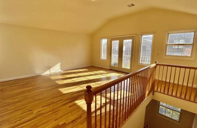 217 NEW YORK AVE photos photos