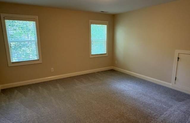 1310 Sourwood Drive Gallery 4