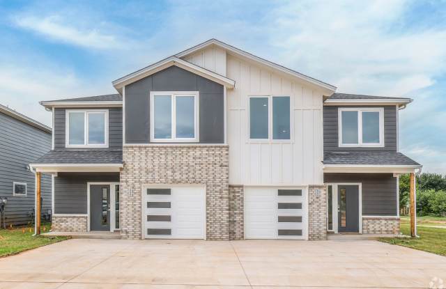 New Construction Duplex Townhouses in Edmond Gallery 2