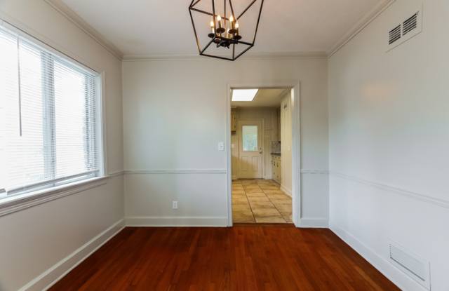 76 Brookhaven Drive Gallery 4