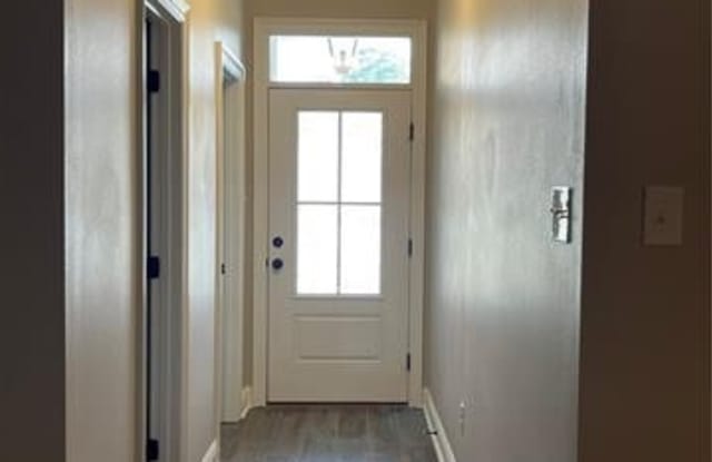 537 EAGLE Loop Gallery 3