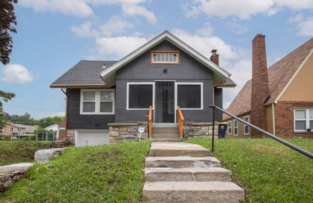 Now Leasing: 4421 Bellefontaine Ave, Kansas City $2,000/month | Available mid-August photos photos