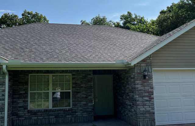Remodeled 3 bedroom 2 bath home, all new! Fenced back yard, 2 car garage photos photos