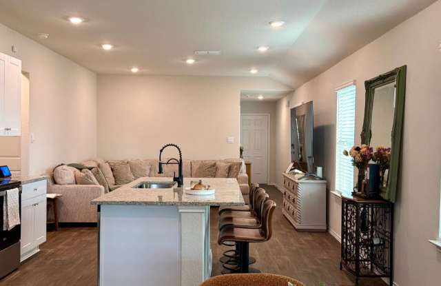 3019 Lindenwood Way Gallery 3