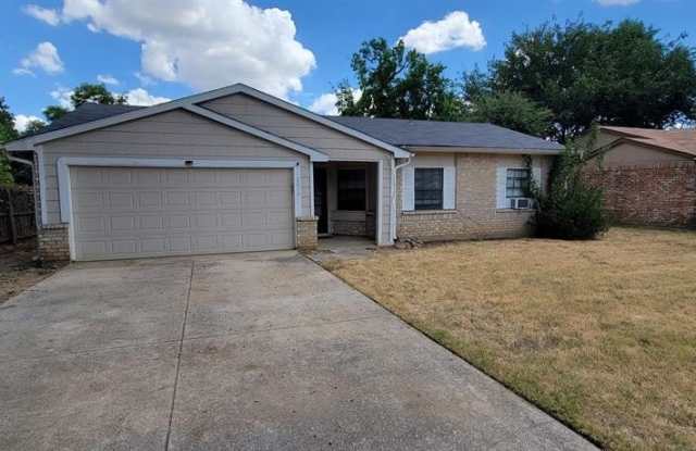 2610 Knoll Trail Gallery 2