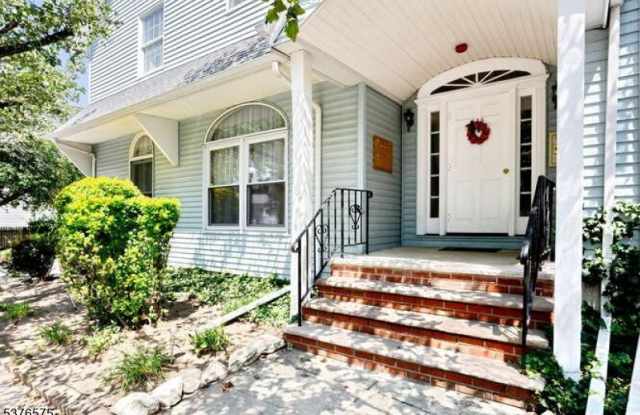 133 Center St photos photos