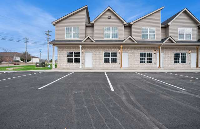 Stylish 2 Bedroom, 2.5 Bath Condo in Highly Desirable Sango Area Gallery 3