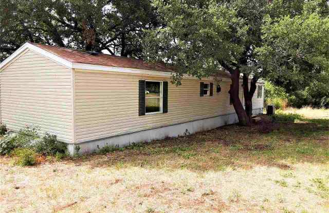 700 E Collins - 700 East Collins Street, Llano, TX 78643