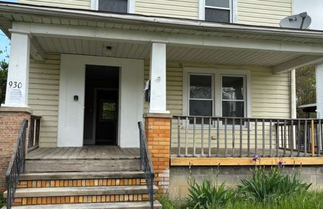 Charming 3-bedroom home, ready for you! Section 8 Accepted! photos photos