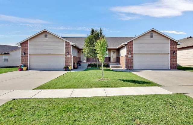 Lakeside Townhomes Gallery 2