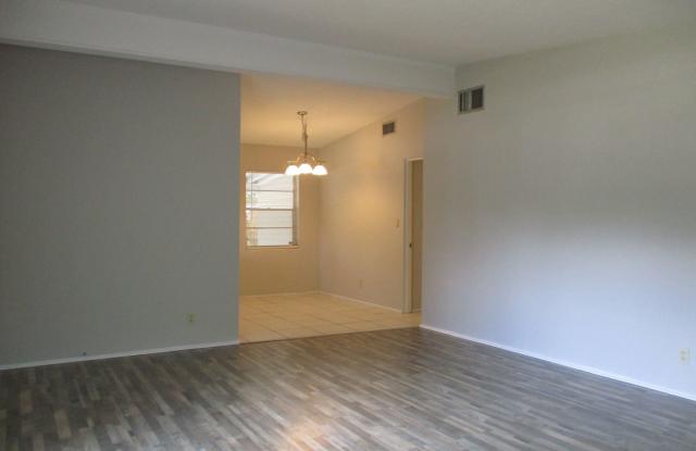 804 East Airport Blvd. Gallery 4