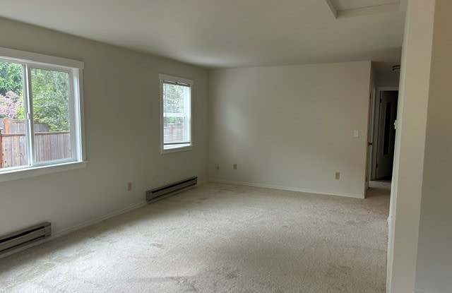 4409 218th St. SW - 1 Gallery 3