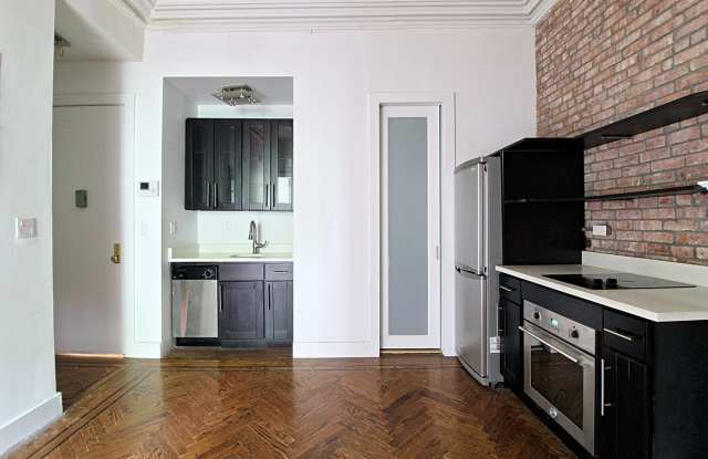 114 East 37th Street Gallery 2